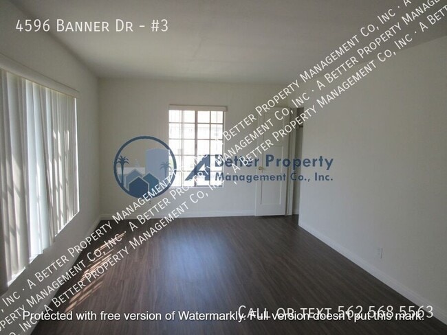 property at 4596 N Banner Dr
