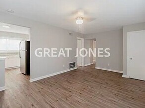 175 Du Bourg Ln in Florissant, MO - Foto de edificio - Building Photo