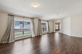 9916 Nixon Dr in McKinney, TX - Building Photo - Building Photo