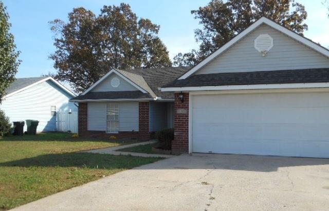 1925 P St in Rogers, AR - Building Photo - Building Photo