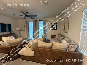 13694 NW 9th Rd in Newberry, FL - Building Photo - Building Photo