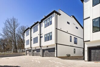 223 Oceola Ave in Nashville, TN - Building Photo - Building Photo