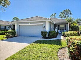 835 Chalmers Dr in Venice, FL - Building Photo