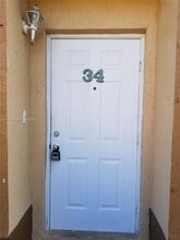 8394 SW 152nd Ave in Miami, FL - Building Photo - Building Photo