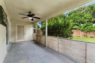 2953 NE 2nd Ave in Boca Raton, FL - Foto de edificio - Building Photo