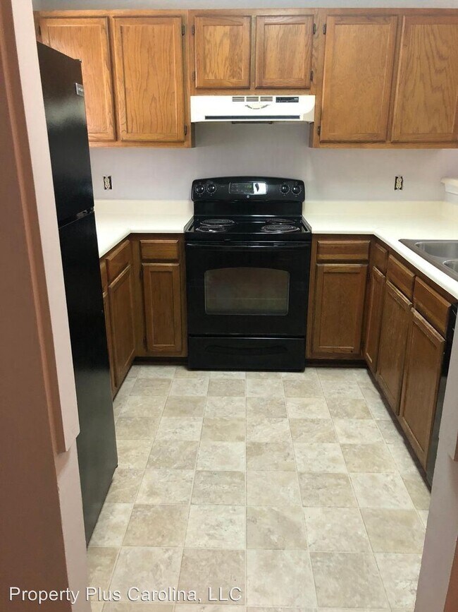 118 Lullwater Dr in Wilmington, NC - Building Photo - Building Photo