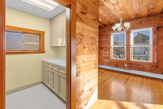 311 Wood St, Unit 2E in New Bedford, MA - Building Photo - Building Photo
