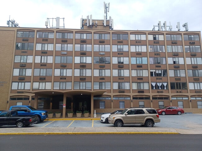 property at 1700 Clinch Ave