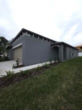 36362 Flats St in Zephyrhills, FL - Building Photo - Building Photo