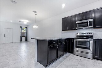1616 SW 28th St in Fort Lauderdale, FL - Building Photo - Building Photo