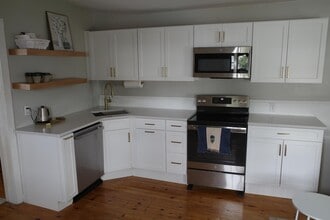 36 Wentworth St in Biddeford, ME - Foto de edificio - Building Photo