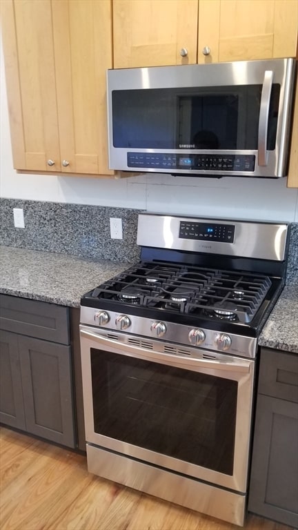 52 Nantasket Ave in Hull, MA - Building Photo - Building Photo