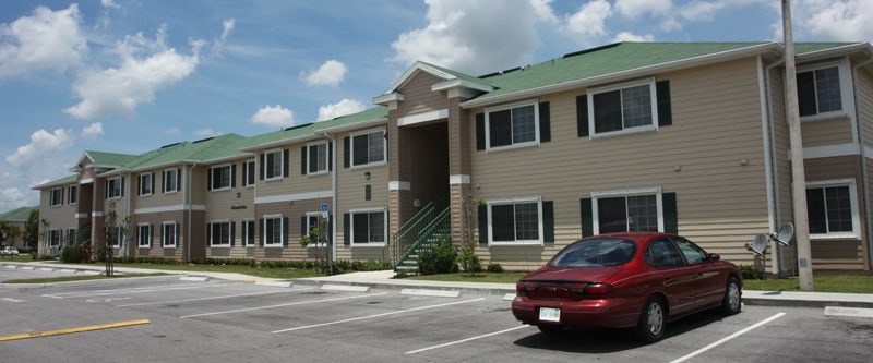 Sonrise Villas Apartments in Fellsmere, FL - Foto de edificio