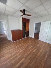 200 Iris Ave in Jefferson, LA - Building Photo - Building Photo