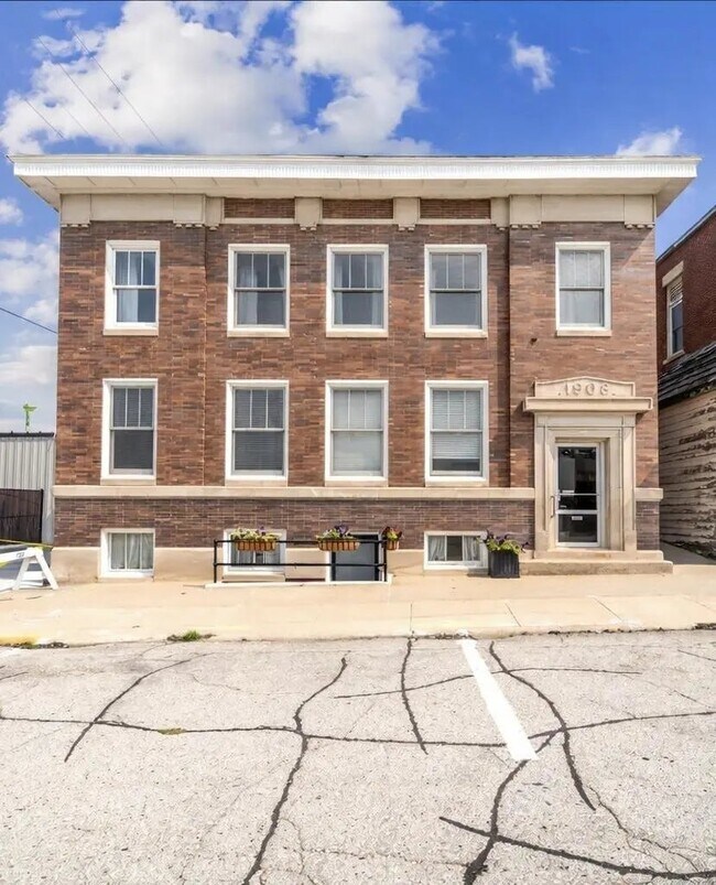 1318 14th Ave, Unit 1