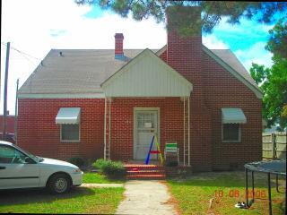 701 Raleigh Rd in Clinton, NC - Foto de edificio