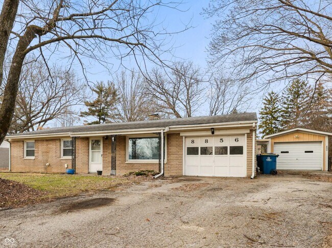 8856 Moll Dr in Fishers, IN - Building Photo - Building Photo