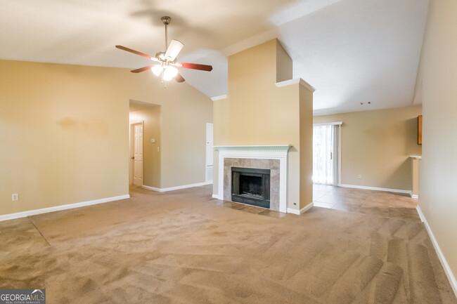 3797 Plume Fern Ct in Douglasville, GA - Building Photo - Building Photo