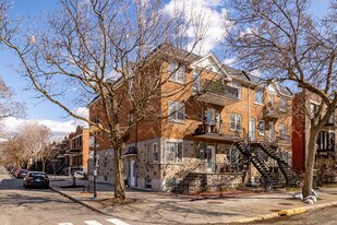 592 de Liège E in Montréal, QC - Building Photo