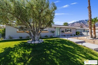 505 E Molino Rd in Palm Springs, CA - Building Photo - Building Photo