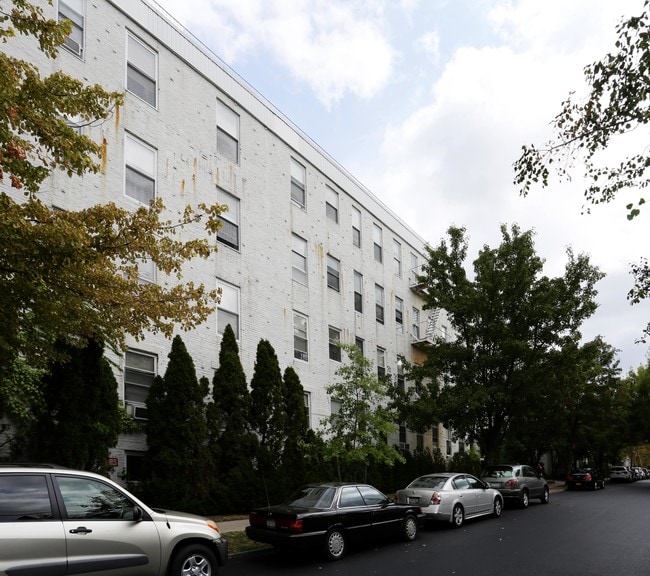 Seaview Estates in Staten Island, NY - Building Photo - Building Photo