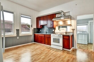 11-15-15 Tioga Ave in San Francisco, CA - Building Photo - Building Photo