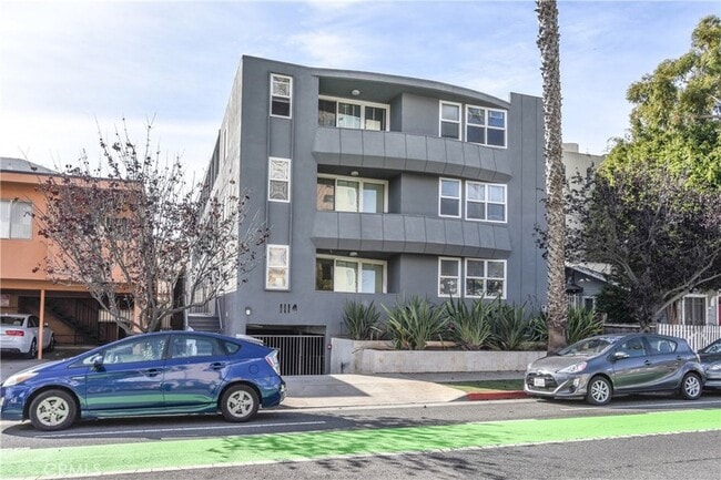 property at 1114 6th St