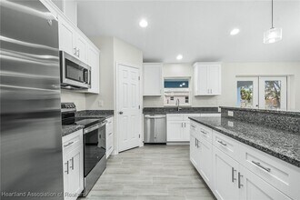 4818 Sturgeon Dr in Sebring, FL - Building Photo - Building Photo