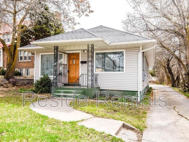 property at 632 E 600 N
