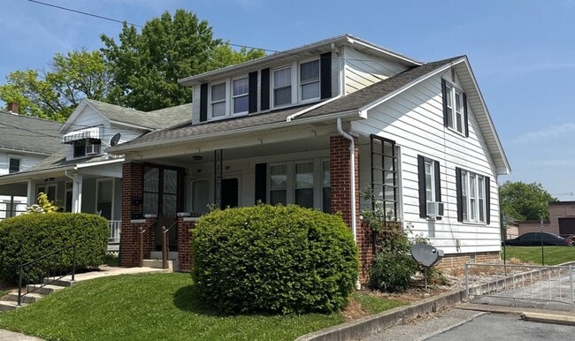 435-437 Ramsey Ave in Chambersburg, PA - Building Photo - Building Photo
