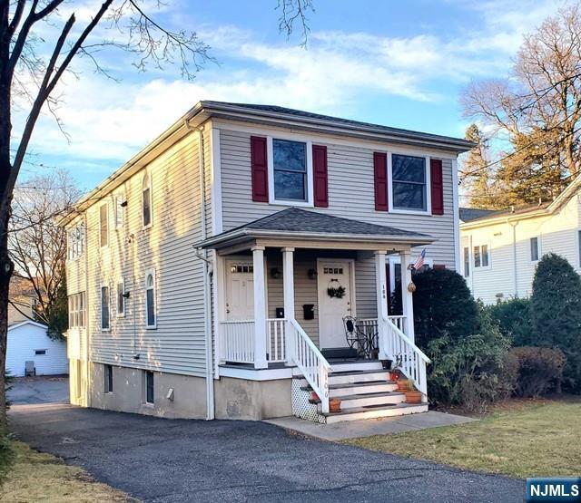 106 Liberty St in Ridgewood, NJ - Building Photo