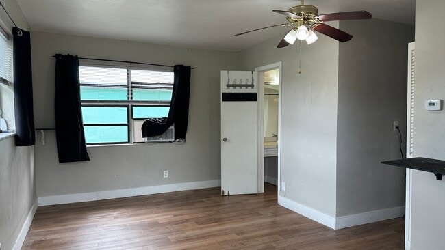 2640 SE 3rd St, Unit Front, Unit Front