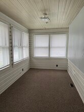 154 5th Ave, Unit A in South Charleston, WV - Building Photo - Building Photo