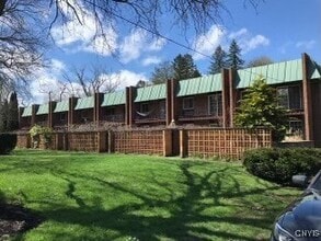 1227 James St in Syracuse, NY - Building Photo - Building Photo