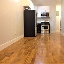 255 Evergreen Ave-Unit -3d in Brooklyn, NY - Building Photo - Building Photo