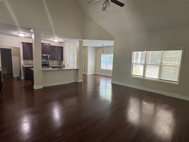 798 Celebration Blvd in Lagrange, GA - Foto de edificio - Building Photo