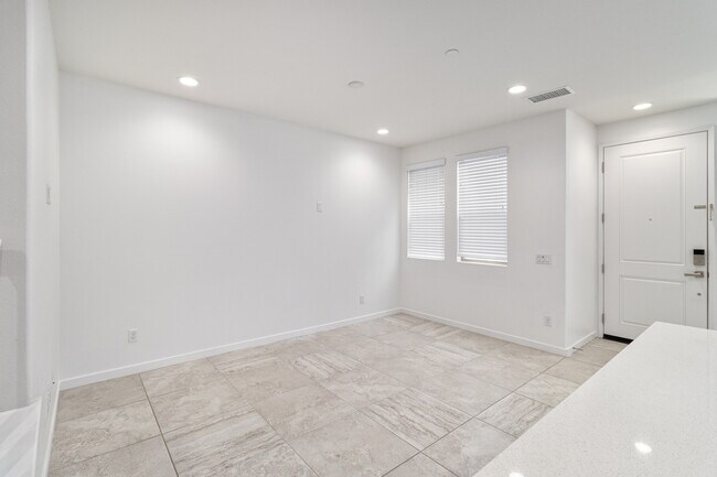 2625 Verna Dr in Corona, CA - Building Photo - Building Photo