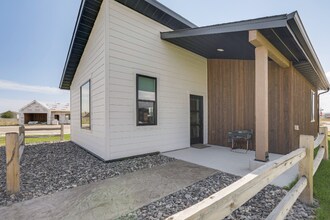 1403 Windsor Dr in Ranchester, WY - Building Photo - Building Photo