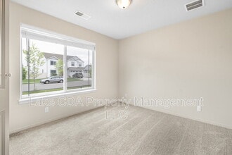 3995 W Belgrave Wy in Hayden, ID - Building Photo - Building Photo