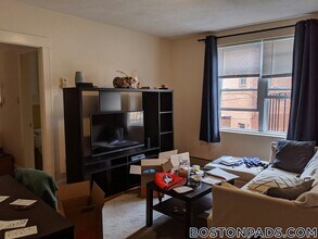 402 Highland Ave, Unit 24 in Somerville, MA - Building Photo - Building Photo