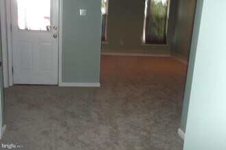 410 Terrace Dr in Quakertown, PA - Building Photo - Building Photo
