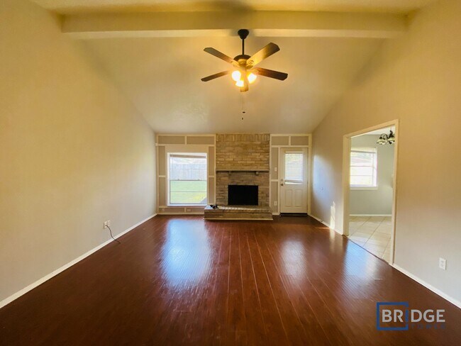 4414 Burkegate Dr in Spring, TX - Building Photo - Building Photo