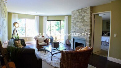 550 Orange Ave in Long Beach, CA - Building Photo - Building Photo