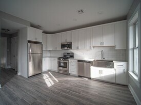 143 London St in Boston, MA - Building Photo