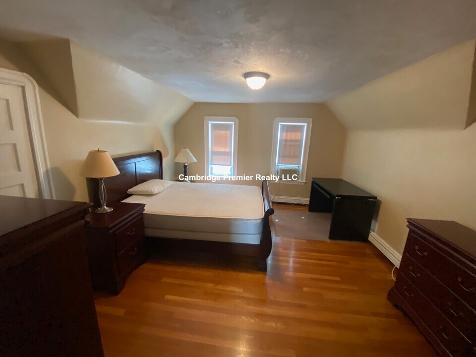50 Lowden Ave, Unit 3 in Somerville, MA - Foto de edificio