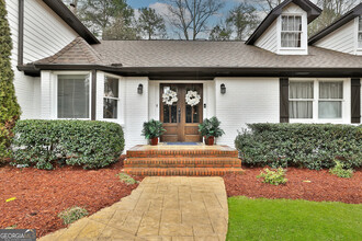5455 Shiver Summit NE in Atlanta, GA - Building Photo - Building Photo
