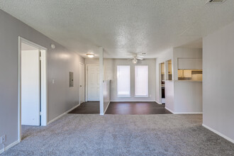 Village Creek at 67th in Tulsa, OK - Building Photo - Interior Photo