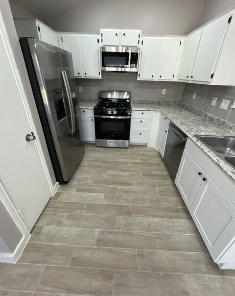 9130 Autumn Harvest Dr in Houston, TX - Foto de edificio - Building Photo