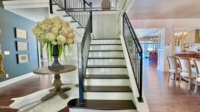 9 Oakbrook Blvd in Saratoga Springs, NY - Building Photo - Building Photo