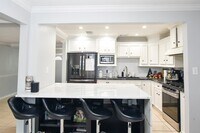 3807 Brock St photo'